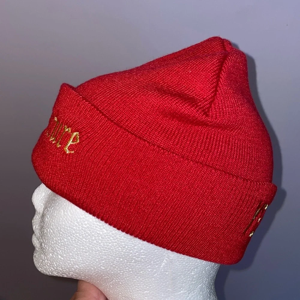 Juicy Couture “Yes Oui Can” Knit Embroidered Beanie Hat Red Gold